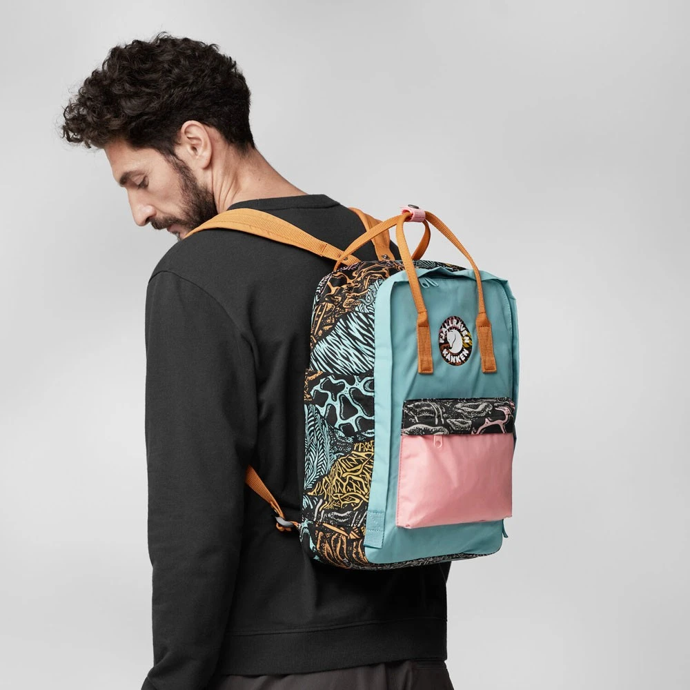 FJÄLLRÄVEN Rucksack Kånken Art Plus 16l Volumen 966-Woodlands Rucksack Kånken Art Plus 16l Volumen 4 FJÄLLRÄVEN Rucksack Kånken Art Plus 16l Volumen 966-Woodlands Rucksack Kånken Art Plus 16l Volumen – Bild 2